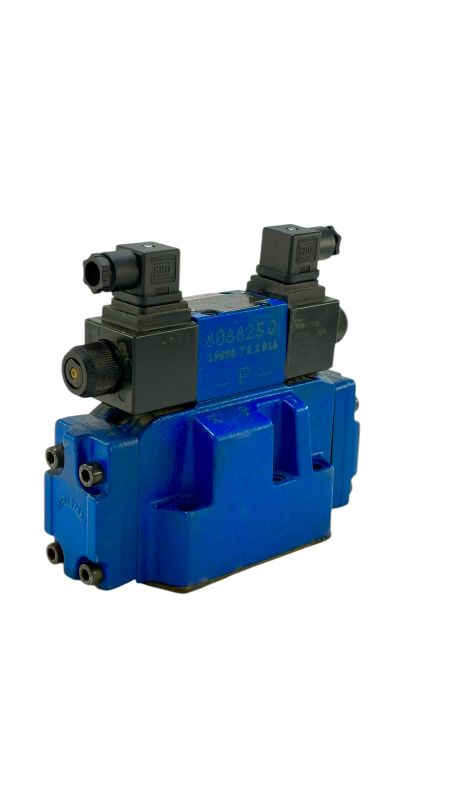 Гидрораспределитель 4WEH16 U72/6EW230N9S2K4/P4.5 Rexroth
