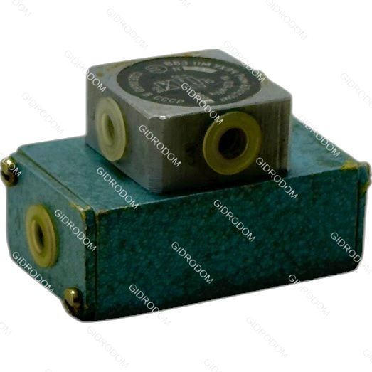 Пневмораспределитель В63-11М