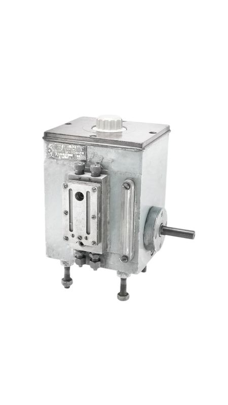 станция смазочная многоотводная (лубрикатор) СН5М12-02