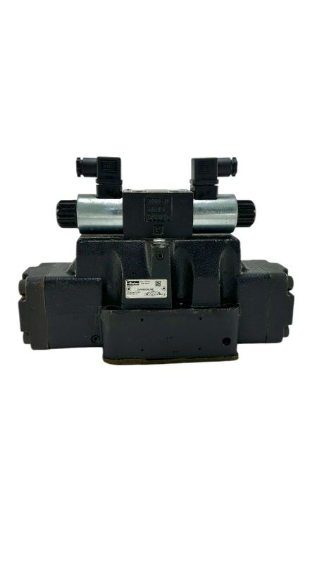 Гидрораспределитель D81VW004C4NJW91 Parker 