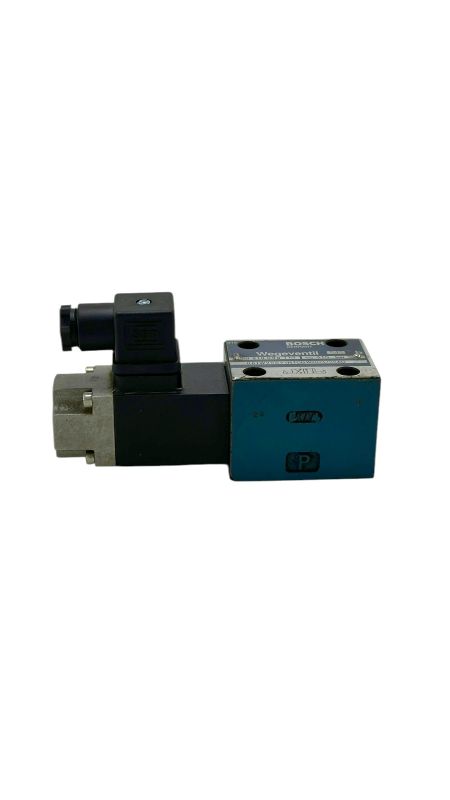 Гидрораспределитель 081WVO6P1V1010WC024/00D0 BOSCH