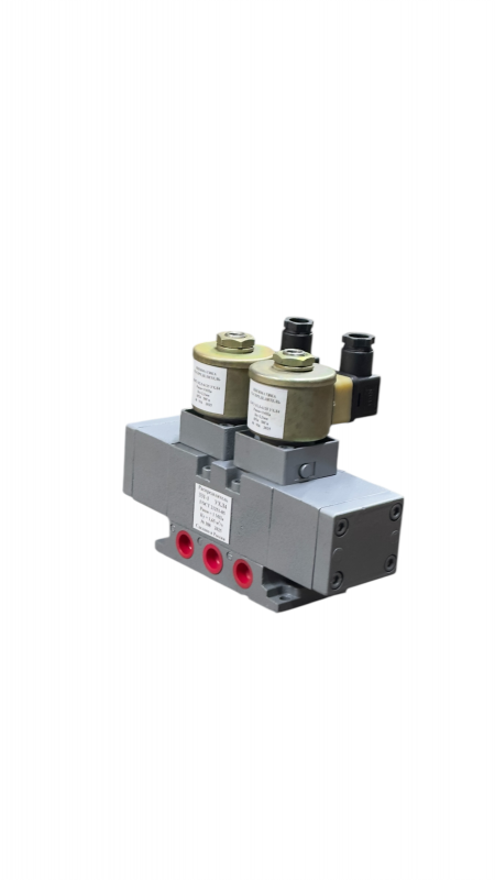 Пневмораспределитель 331-1